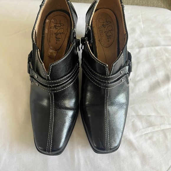 Lifestride Sinclair Bootie Black Size 6M - Picture 9 of 11